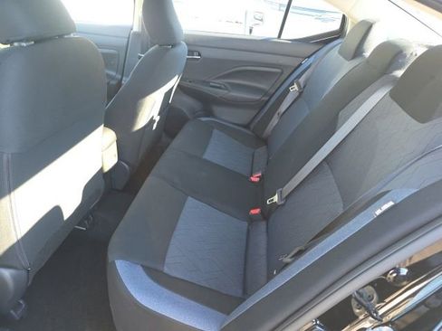 Used 2025 Nissan Versa SV w/ Trunk Package image 17