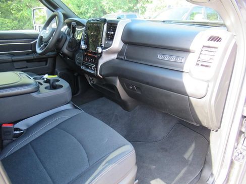 Used 2026 RAM 2500 Big Horn AWD/4WD image 12