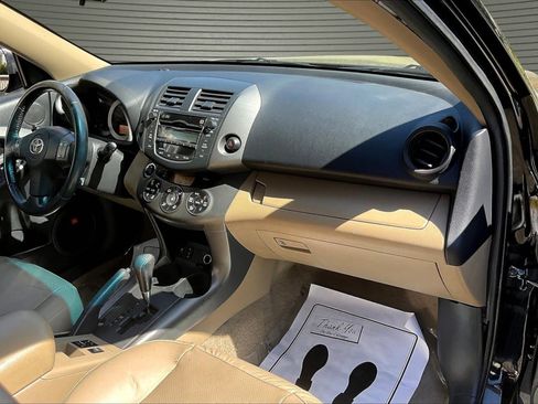 Used 2009 Toyota RAV4 Limited FWD image 25