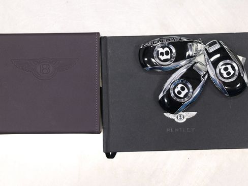 Used 2022 Bentley Flying Spur V8 AWD/4WD image 5