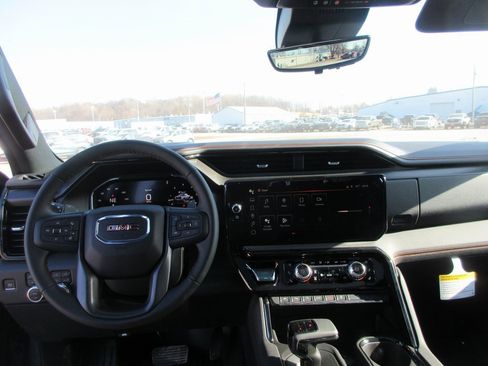 New 2026 GMC Sierra 1500 AT4 image 17