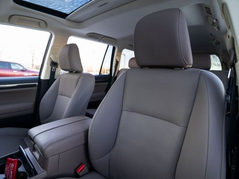 Used 2022 Lexus GX 460 Premium image 16