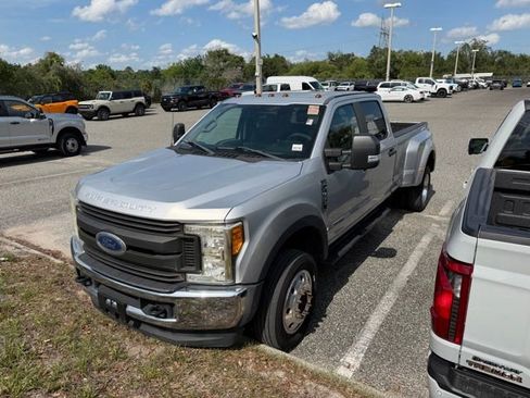 Used 2017 Ford F450 XL w/ Power Equipment Group AWD/4WD image 6