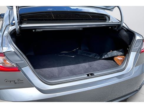 Used 2026 Toyota Camry SE w/ Convenience Package FWD image 27