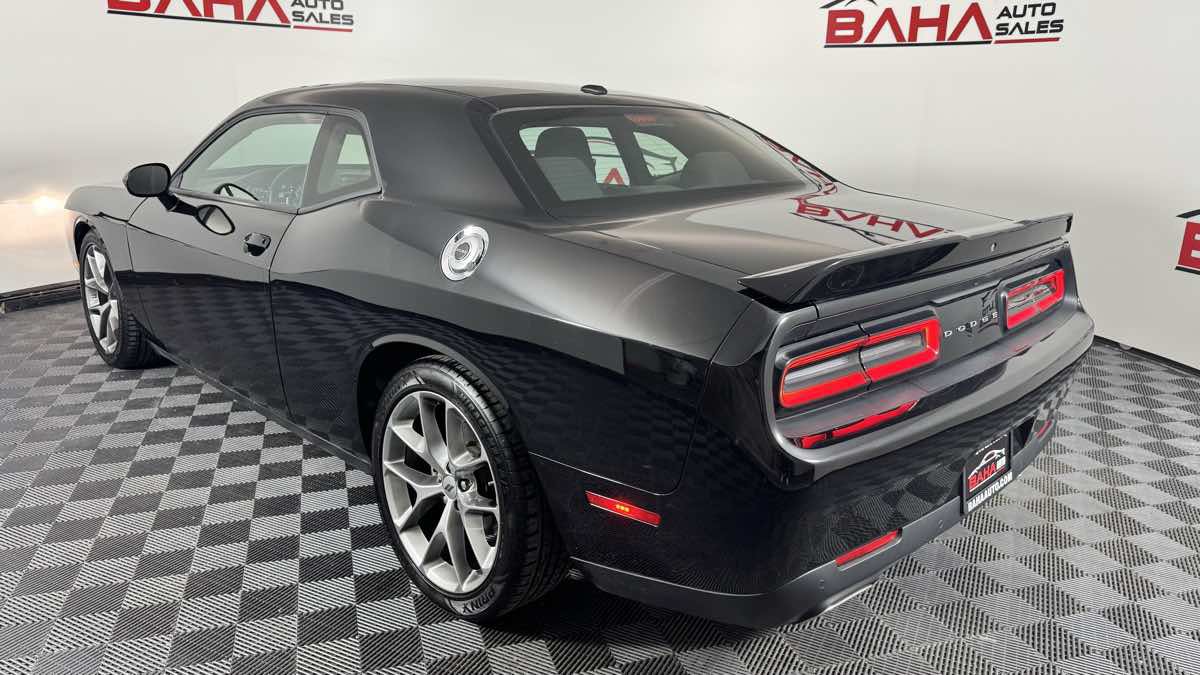Used 2022 Dodge Challenger GT RWD image 5