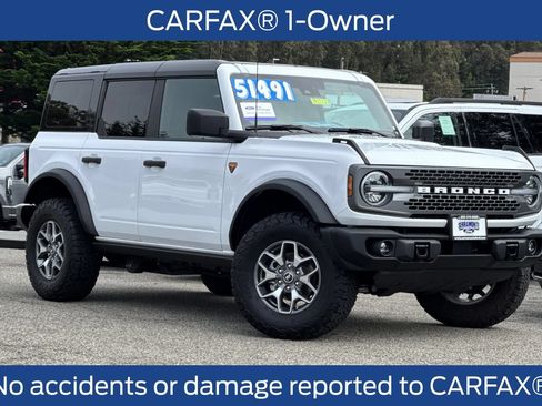 Certified 2025 Ford Bronco Badlands AWD/4WD image 3