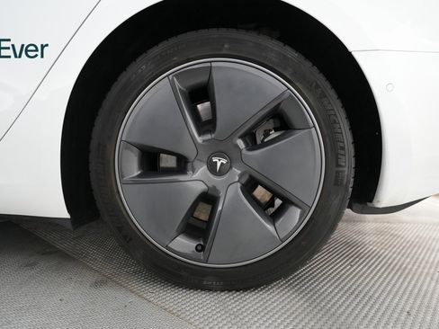 Used 2022 Tesla Model 3 Long Range image 20