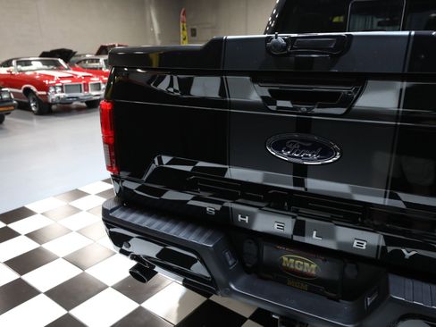 Used 2020 Ford F150 Lariat w/ Equipment Group 502A Luxury AWD/4WD image 24
