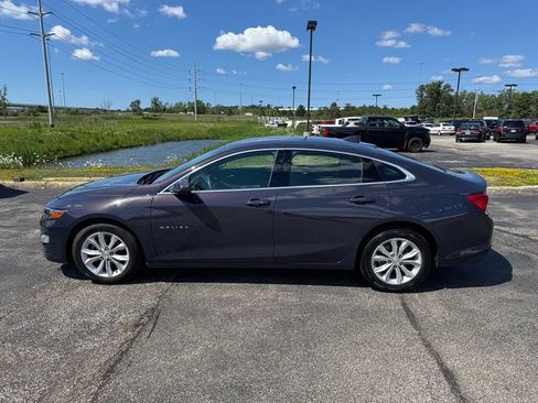 Used 2025 Chevrolet Malibu LT FWD image 4