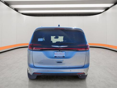New 2026 Chrysler Pacifica Pinnacle AWD/4WD image 5