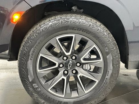 Used 2023 Chevrolet Tahoe Z71 AWD/4WD image 28