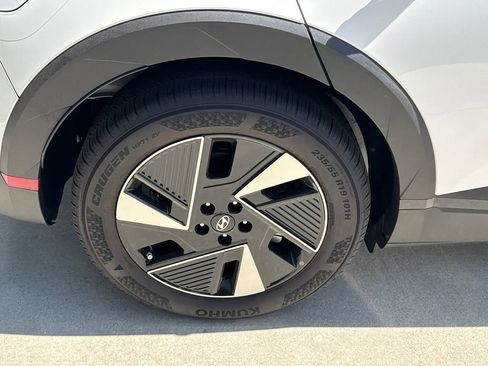 New 2026 Hyundai Ioniq 5 SE RWD image 16