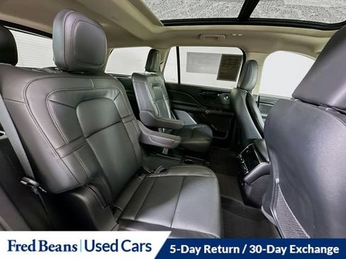 Used 2024 Lincoln Aviator Reserve w/ Equipment Group 201A AWD/4WD image 37