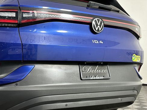 Used 2021 Volkswagen ID.4 Pro S RWD image 24