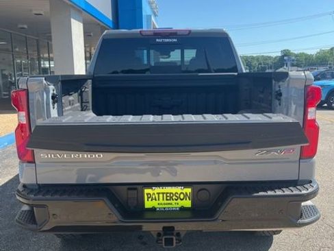 Used 2025 Chevrolet Silverado 1500 ZR2 w/ Technology Package AWD/4WD image 10