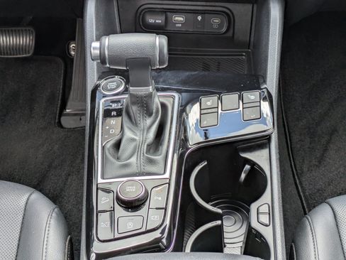 Certified 2025 Kia Sportage EX FWD image 16