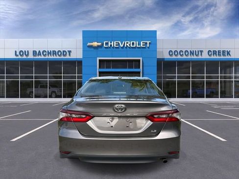 Used 2024 Toyota Camry LE FWD image 7