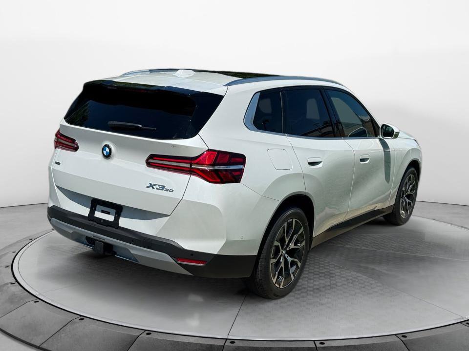 New 2026 BMW X3 xDrive30i w/ Premium Package AWD/4WD image 7