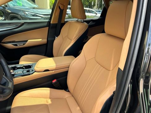 Used 2025 Lexus NX 250 FWD w/ Accessory Package (Z1) image 14