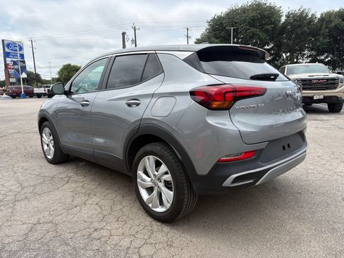 Used 2024 Buick Encore GX Preferred FWD image 7