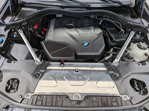 Used 2023 BMW X4 xDrive30i w/ M Sport Package AWD/4WD image 25