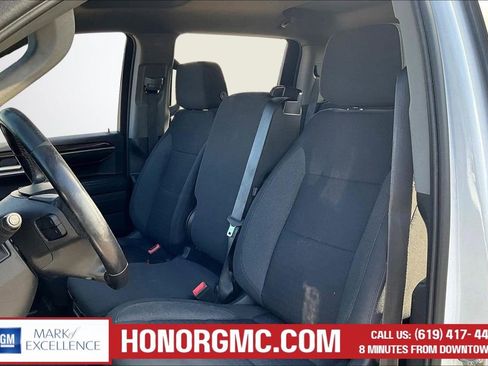 Used 2022 Chevrolet Silverado 1500 LT AWD/4WD image 21
