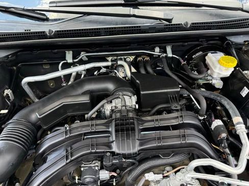 Used 2022 Subaru Outback Limited AWD/4WD image 92