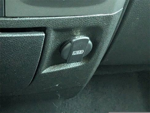 Used 2024 RAM 1500 Classic SLT image 19