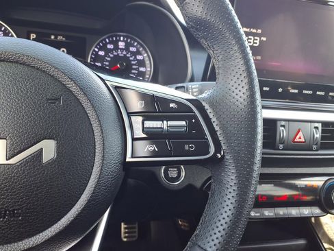 Certified 2023 Kia Forte GT-Line image 18