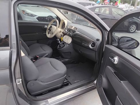 Used 2015 FIAT 500 Pop FWD image 4