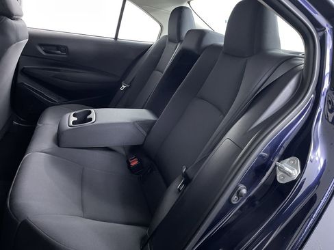Used 2022 Toyota Corolla LE image 19