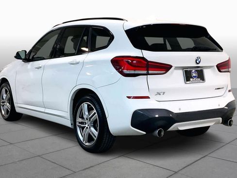 Used 2020 BMW X1 xDrive28i w/ Premium Package image 12