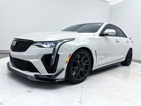 Used 2022 Cadillac CT4 V Blackwing w/ Carbon Fiber 1 Package image 17