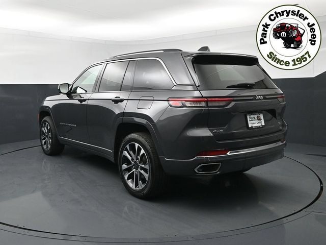 Used 2023 Jeep Grand Cherokee Overland AWD/4WD image 4