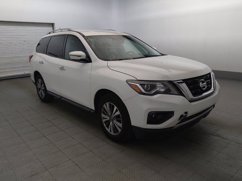 Used 2017 Nissan Pathfinder SV AWD/4WD image 13