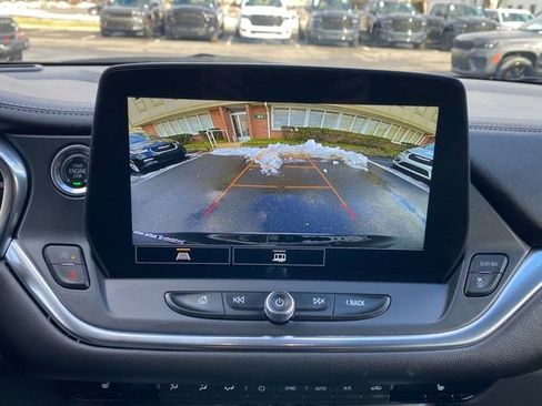 Used 2023 Chevrolet Blazer LT image 43