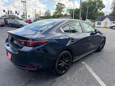 Used 2024 MAZDA MAZDA3 s FWD image 10
