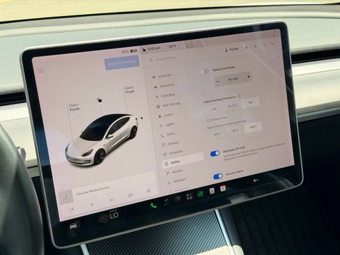 Used 2018 Tesla Model 3 Performance AWD/4WD image 39