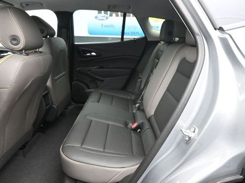 New 2026 Chevrolet Trax ACTIV w/ Sunroof Package image 9