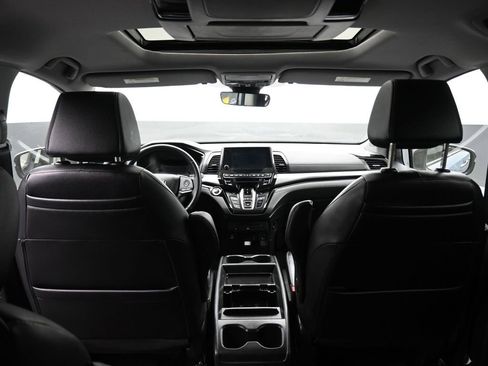 Used 2023 Honda Odyssey Touring image 44