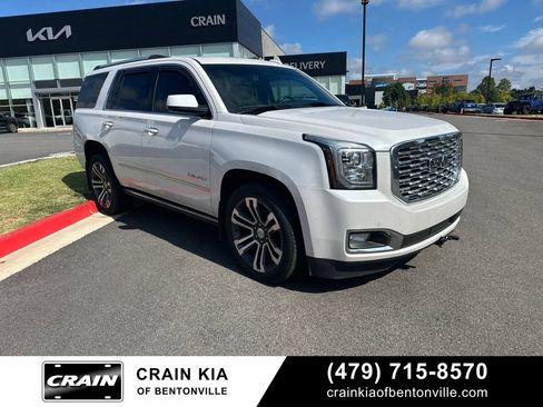 Used 2020 GMC Yukon Denali w/ Denali Premium Package AWD/4WD image 1