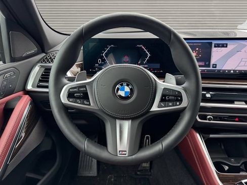 Used 2026 BMW X6 xDrive40i AWD/4WD image 13