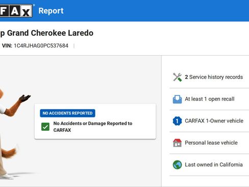 Used 2023 Jeep Grand Cherokee Laredo image 4