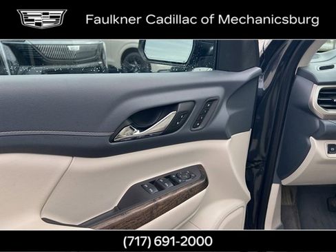 Used 2022 GMC Acadia Denali w/ Denali Ultimate Package image 31