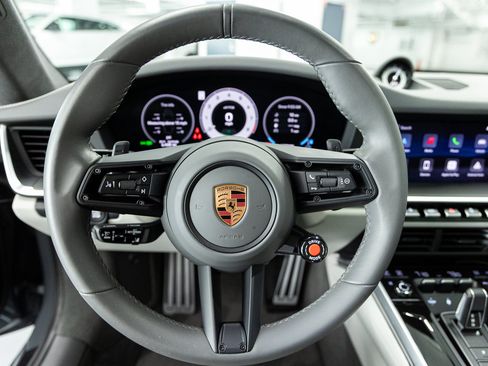Used 2026 Porsche 911 Carrera GTS RWD image 33