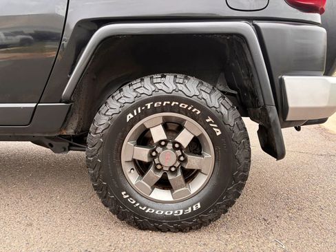 Used 2007 Toyota FJ Cruiser 4WD image 49