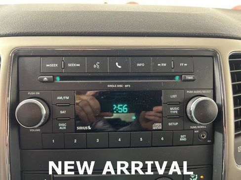 Used 2011 Jeep Grand Cherokee Laredo w/ Trailer Tow Group image 12