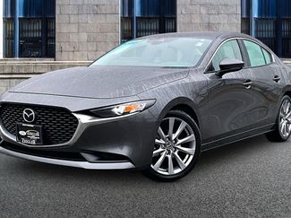 Used 2023 MAZDA MAZDA3 s video 2