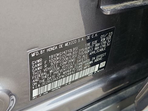 Certified 2023 Honda HR-V LX image 28