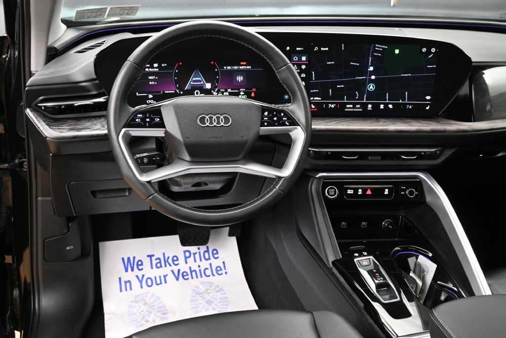Used 2025 Audi Q5 Premium w/ Convenience Package AWD/4WD image 30